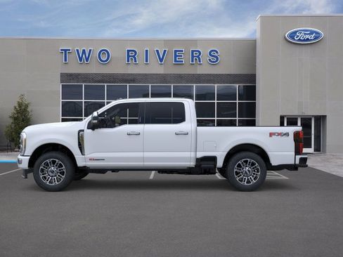 New 2026 Ford F250 Platinum w/ Platinum Plus Package image 3