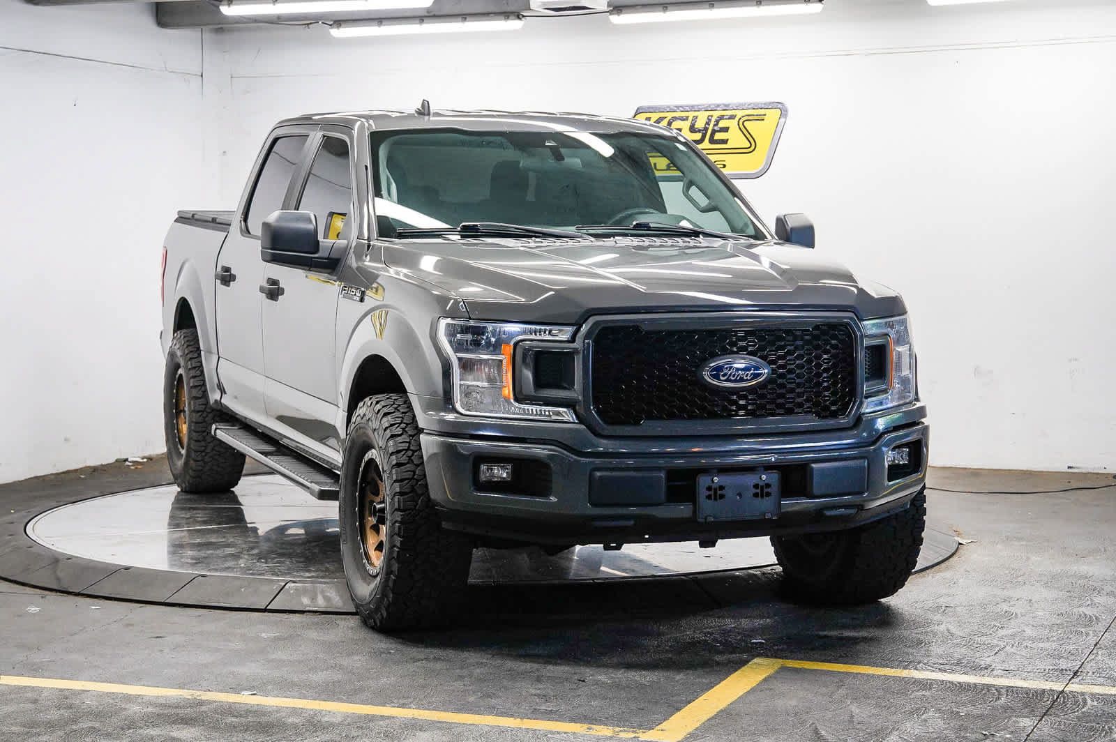 Used 2020 Ford F150 XL w/ Equipment Group 101A Mid RWD image 2