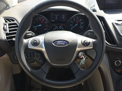 Used 2015 Ford Escape SE FWD image 9