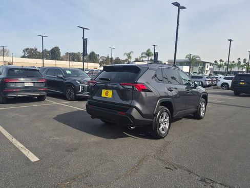 Used 2025 Toyota RAV4 XLE image 7