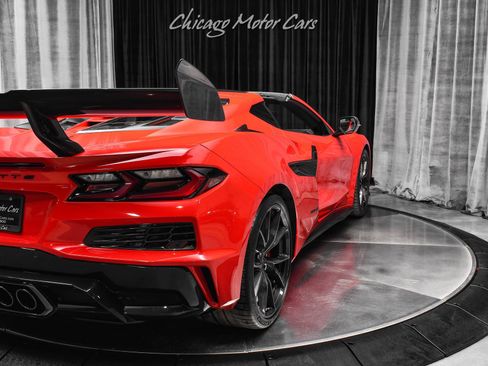 Used 2026 Chevrolet Corvette ZR1 w/ ZR1 Carbon Fiber Aero Package image 45