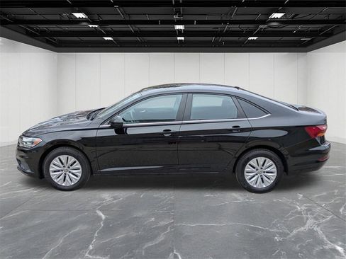 Used 2019 Volkswagen Jetta S w/ Driver Assistance Package image 2