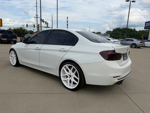 Used 2016 BMW 328i Sedan RWD image 18