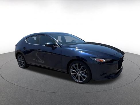Used 2026 MAZDA MAZDA3 s FWD image 2