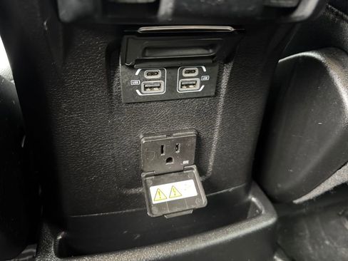 Used 2021 Jeep Wrangler Unlimited Rubicon image 18