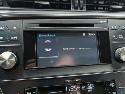 Used 2015 Toyota Avalon XLE FWD image 18