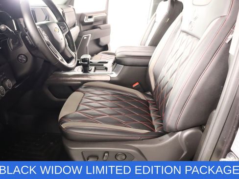Used 2025 Chevrolet Silverado 1500 LTZ AWD/4WD image 13