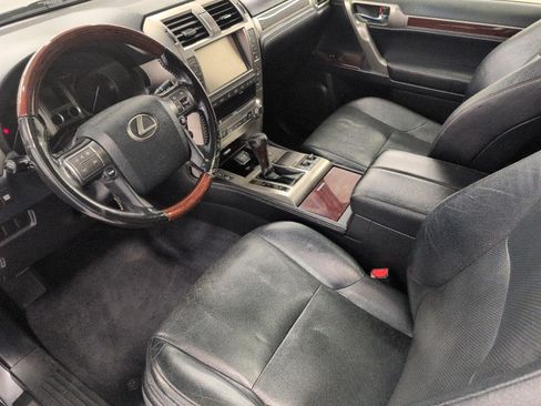 Used 2018 Lexus GX 460 Premium w/ Premium Package AWD/4WD image 17