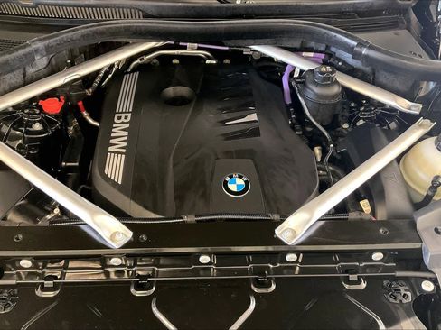 Certified 2024 BMW X5 sDrive40i w/ Parking Assistance Package image 29