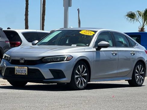 Used 2022 Honda Civic EX image 12