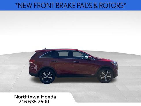 Used 2017 Kia Sorento EX AWD/4WD image 3