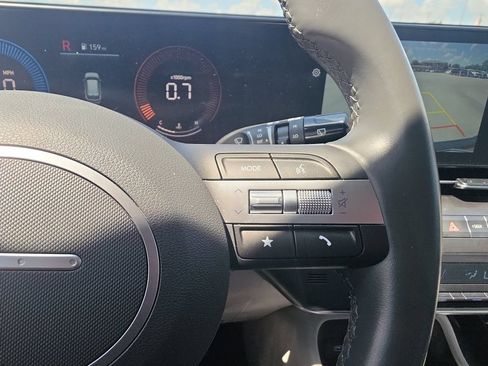 Used 2024 Hyundai Kona SEL FWD image 22