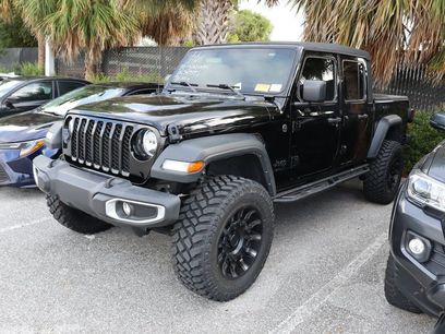 Used 2023 Jeep Gladiator Sport w/ Trailer Tow Package