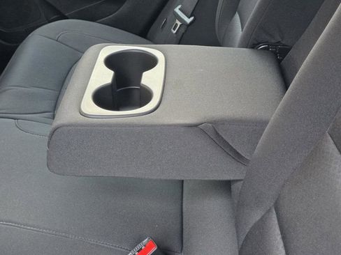 Used 2019 Chevrolet Malibu LT image 9