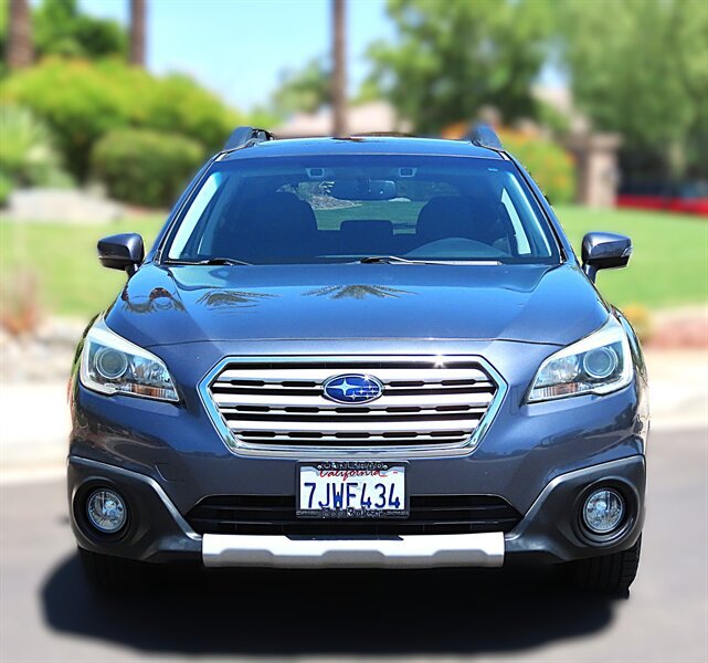 Used 2015 Subaru Outback 3.6R Limited AWD/4WD image 2
