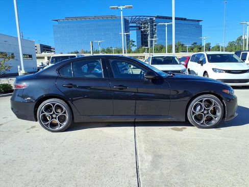 New 2025 Alfa Romeo Giulia RWD w/ Driving Assist Package image 5