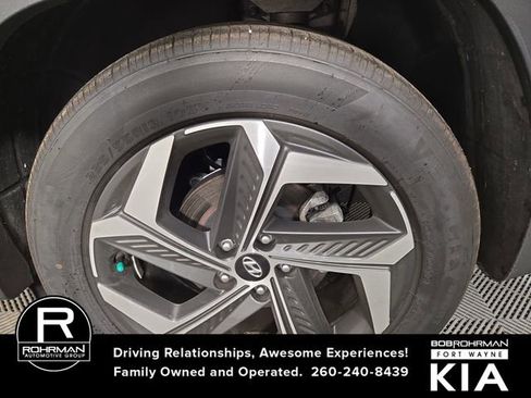 Used 2023 Hyundai Tucson Limited image 11