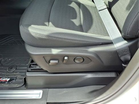 New 2026 Chevrolet Silverado 3500 LT image 18