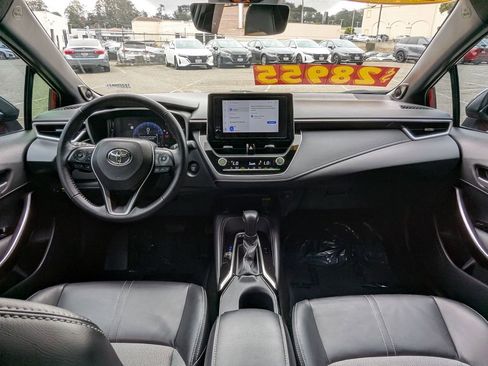 Used 2025 Toyota Corolla XSE FWD image 23