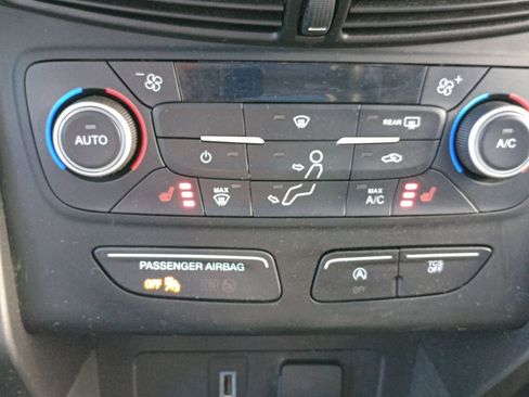 Used 2018 Ford Escape SEL image 14