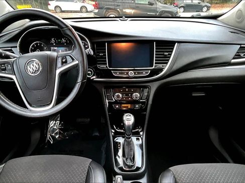 Certified 2017 Buick Encore Preferred image 8