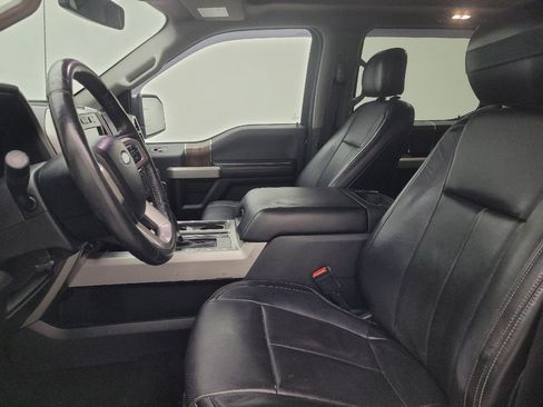 Used 2018 Ford F150 Lariat AWD/4WD image 17