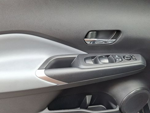 Certified 2024 Nissan Kicks SR w/ SR Premium Package image 12