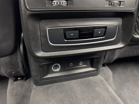 Used 2024 Audi Q7 2.0T Premium Plus image 76