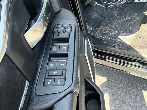 New 2026 RAM 2500 Laramie w/ Night Edition AWD/4WD image 13