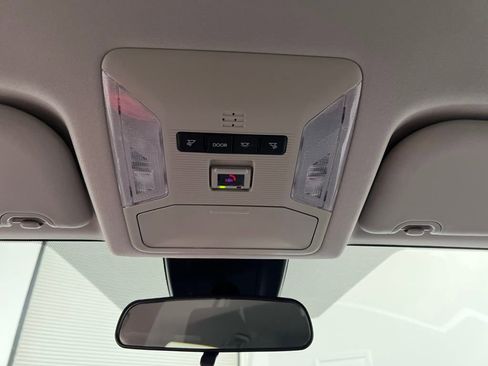 Used 2023 Toyota RAV4 LE image 52