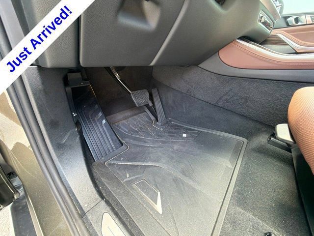 Used 2026 BMW X5 xDrive40i AWD/4WD image 41