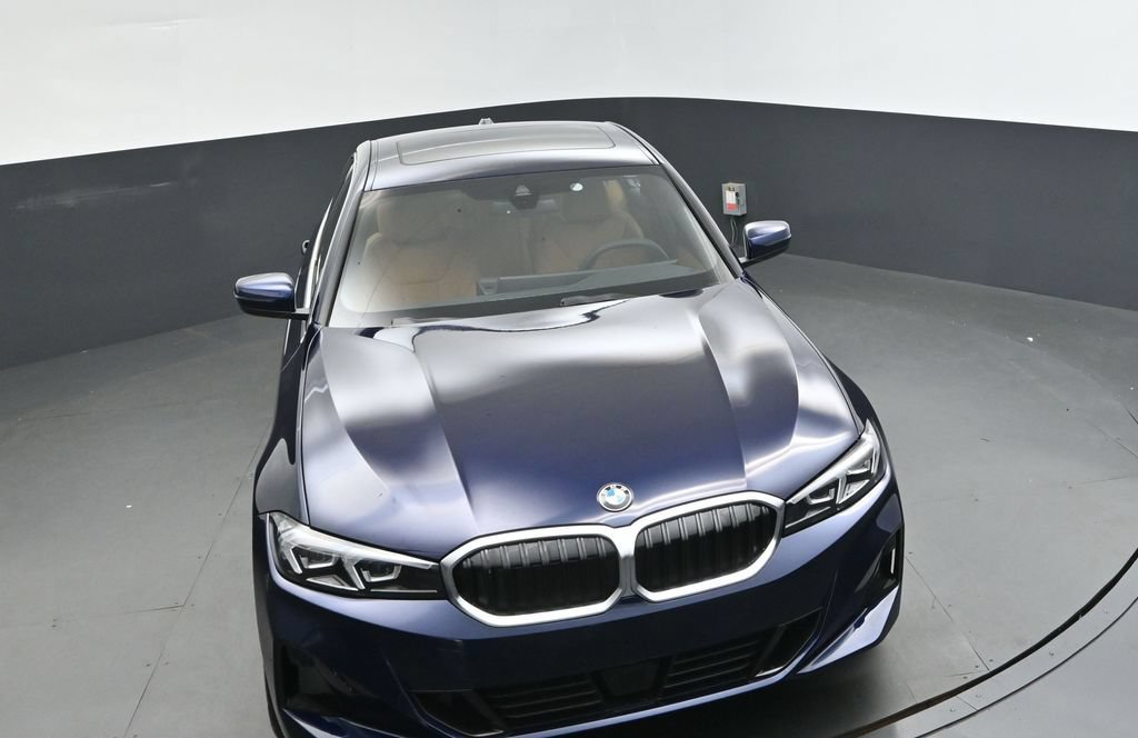 Used 2026 BMW 330i Sedan w/ Convenience Package RWD image 37
