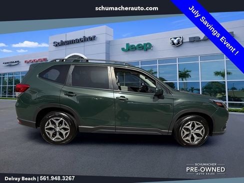 Used 2023 Subaru Forester Premium AWD/4WD image 8