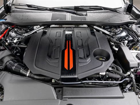 Used 2025 Audi S5 Prestige w/ Prestige Package image 9