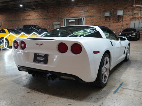 Used 2008 Chevrolet Corvette Coupe w/ Preferred Equipment Group RWD image 14