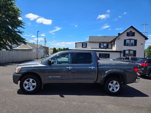 Used 2006 Nissan Titan SE AWD/4WD image 9