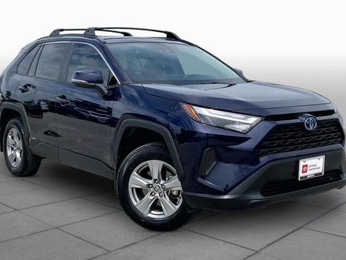 Certified 2024 Toyota RAV4 XLE w/ Convenience Package AWD/4WD image 3