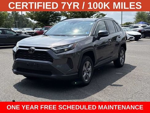Used 2024 Toyota RAV4 XLE AWD/4WD image 5
