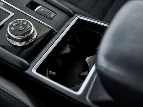 Used 2024 Mitsubishi Outlander SE image 41