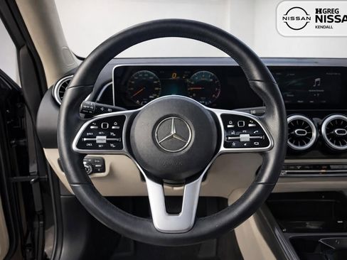 Used 2020 Mercedes-Benz GLB 250 image 13