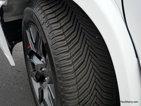 Used 2023 Chevrolet Express 2500 image 22