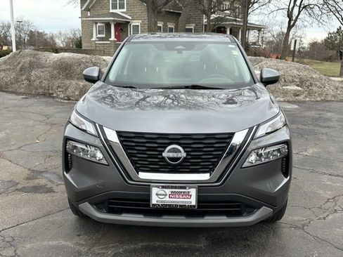 Certified 2023 Nissan Rogue SV image 2
