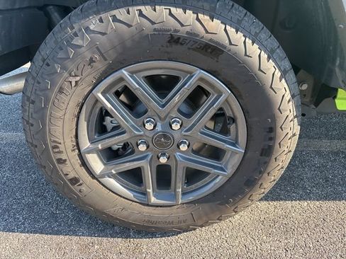Used 2025 Jeep Wrangler Unlimited Sport AWD/4WD image 9