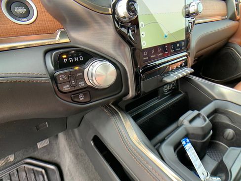 Used 2022 RAM 1500 Limited w/ Body Color Bumper Group image 25