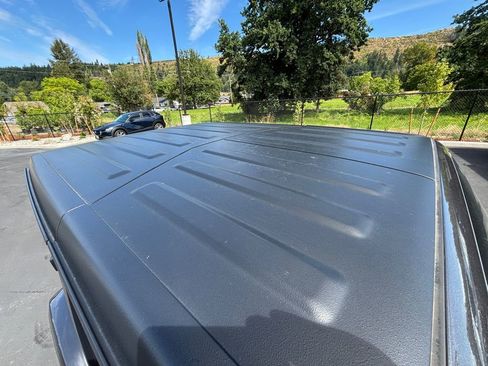 Used 2021 Jeep Wrangler Sport image 29