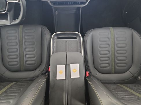 Used 2025 Rivian R1T Adventure AWD/4WD image 29