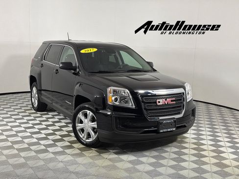 Used 2017 GMC Terrain SLE FWD image 1