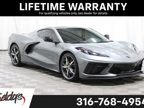 Used 2022 Chevrolet Corvette Stingray Preferred Cpe w/ 2LT RWD image 1