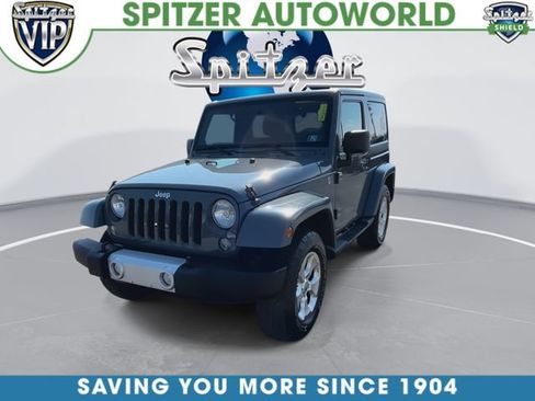 Used 2014 Jeep Wrangler Sahara w/ Dual Top Group AWD/4WD image 4