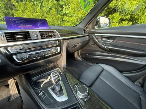 Used 2018 BMW 330i xDrive Sedan AWD/4WD image 42